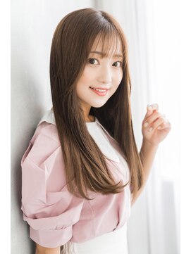 トッカ ヘアアンドトリートメント 難波店 すっきり可愛いロングストレート