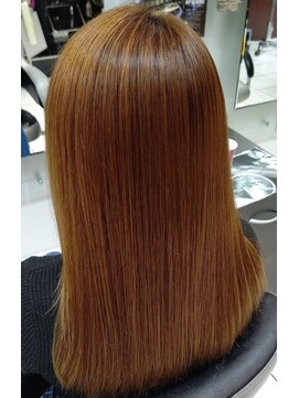 ヘアースタジオ ジェイワン(hair studio J ONE) 30代40代50代60代モワつく癖毛の大人ナチュラルエアーストレート