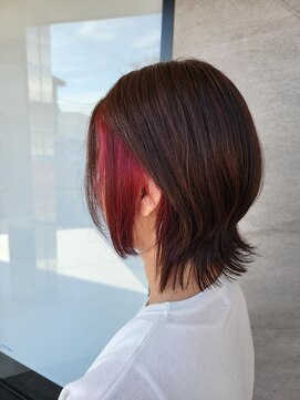 アレクサンドル オブ カラーズ トヤマ(ALEXANDRE OF COLORS TOYAMA) インナカラー×ショートカットウルフ