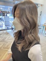 ロミー 本厚木(ROMMY.)&nbsp;本厚木◎アッシュブロンド◎小顔フェミニンロング20代～50代