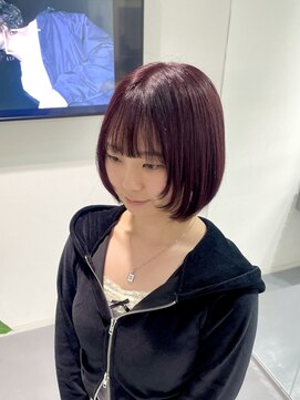 レフ(LEF) チェリーレッド/ボブレイヤー/ワンカラー/顔まわり