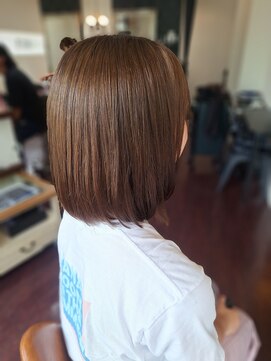 ローレン(LOREM) ハイライトカラーブリーチからのナチュラルトーンダウン8.15