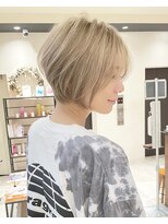 バンプ ギンザ(BUMP GINZA) 30代40代50代大人ショート髪型丸顔前髪なし似合わせ 安