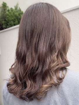 ラウレア(LAULEA) コテ巻き風パーマ/前髪パーマ/韓国パーマ/デジタルパーマ/パーマ