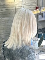 ヲタク(wotaku.)&nbsp;ホワイトブロンド抜きっぱなしブリーチハイトーンブリーチカラー