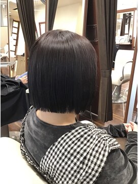 ヘアメイク ポルテ(HAIR MAKE PORTE) パツッとボブスタイル