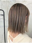 ハイライトで大人の素敵なグレージュカラー！