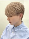 ホワイトブロンドメンズホワイトベージュカラー韓国風メンズヘア