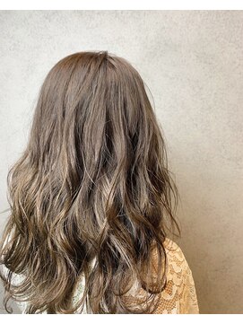 ヘアサロンエム 渋谷店(HAIR SALON M) 外ハネボブ/アッシュブラウン/ネオウルフ/デザインカラー