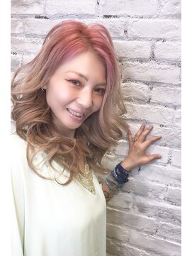 ヘアーローラン 横浜(hair LORAN yokohama) 耳掛け大人かわいいストロベリーカフェオレグラデーション☆