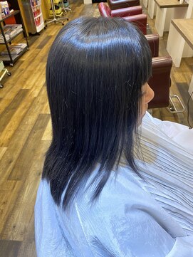 ヘアデザイン ノア(Noa) ブルーブラック