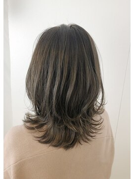 シャメル(Chamel) 外ハネウルフレイヤースタイル☆20代30代40代
