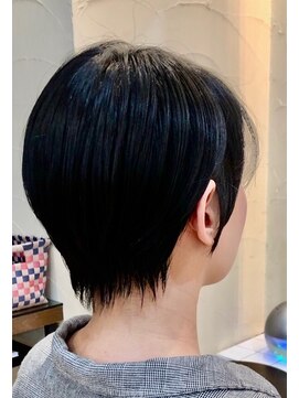 ティエル(Tiele) 耳だしショート