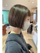 フィーユ(feey)&nbsp;ブリーチハイライト　ベージュ　ミニボブ