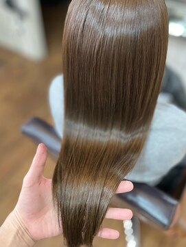 リスタ(Resta) 【Resta】くびレイヤーショートミディアム前髪ミルクティーボブ