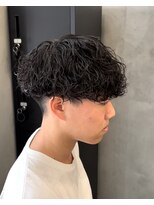 スイッチ(men's SWITCH)&nbsp;波巻きスパイラルパーマ刈り上げマッシュレイヤーショート