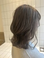 ルーイ(LOUIE) 透明感たっぷりハイライトカラー