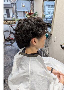 ロメオ(Romeo) ツーブロック・パーマ