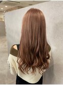 ピンクベージュ