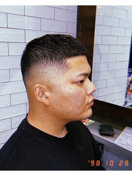 タフ バーバーショップ(TOUGH BARBER SHOP) クロップスタイル　crop style
