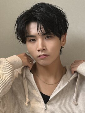 ノラギンザユー(NORA GINZA/U) 【10代20代おすすキメすぎないナチュラル束感センターパート】