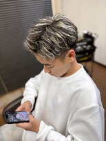 ヘアーメイク クーラ 行橋店(Hair make CURA)&nbsp;ホワイトメッシュ