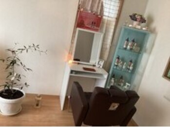 アルカンシエル(Arc_en_ciel)の写真/ヘナ専門店★一軒家丸ごとプライベートサロン。ヘナやハーブなど自然なもので髪や頭皮のお悩みを改善♪