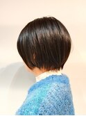 ショートボブ