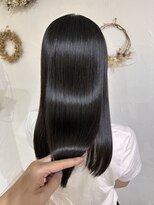 アミュー(amiu) 光輝く最高級髪質改善と美髪縮毛矯正