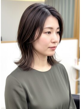 大人ミディアムレイヤーボブ/レイヤーカット/30代40代