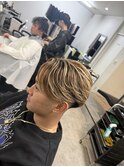 メンズパーマブラウンベースハイライトフェザーパーマ
