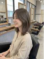 ソッカ(socca)&nbsp;くびれミディアムレイヤー