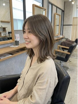 ソッカ(socca) くびれミディアムレイヤー
