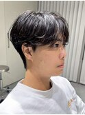 桑名メンズカットメンズパーマセンターパートニュアンスパーマ