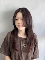 サロンドルテラ (Salon de Lutella)&nbsp;韓国STYLE×長めバング　レイヤーカット
