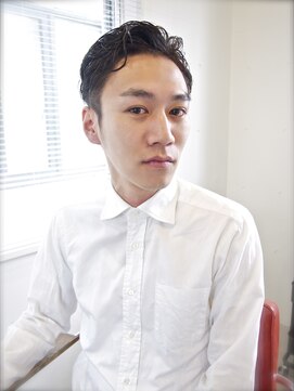 ユノ(juno) ツーブロック★大人のビジネスショートパーマスタイル