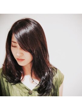 アース モード 新小岩店(EARTH/M) ＧＬＯＳＳＹ　ＬＯＮＧ