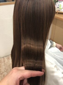 ヒビ(HIBI) ウルティアトリートメント