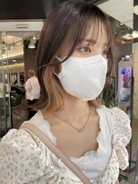 ヘアーアンドメイク ビス(HAIR&MAKE bis) ブリーチ1回で出来る大人気ベージュインナーカラー【青柳みゆ】