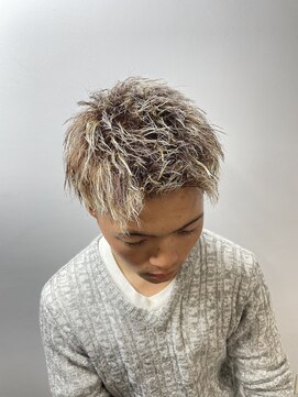 レックス(Rex) 【外国人ヘアー！】ブラウンゴールド×ツイストパーマ！