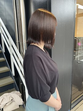 シオ ヘアー デザイン(Sio. hair design) ギリ結べる切りっぱなしボブ!