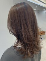 ガーデンヨコハマエスト(GARDEN YOKOHAMA est)&nbsp;ミディアムくびレイヤー　美髪　ベージュ　丸型　卵型