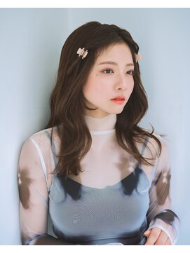 リトル 広島(little) くびれミディアムレイヤー韓国ヘア前髪カット