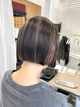 ネオリーブウリ 二子玉川店(Neolive uri) 大人ガーリーダークアッシュ似合わせカットミディアムレイヤー