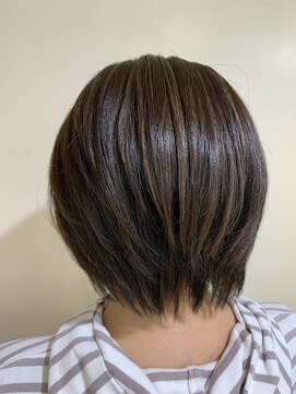 アズールサン 草加西口店(azule-sun) ショート　ハイライトカラー　白髪ぼかし