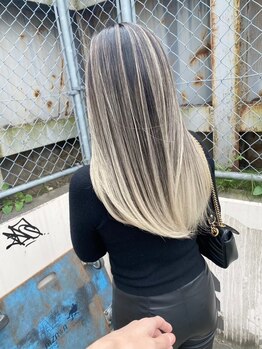 スリーエヌ(NNN)の写真/思わず見惚れる"カラーとスタイル"をご提案！ファッションとの相性も◎ダブルカラー/髪質改善/ブリーチ