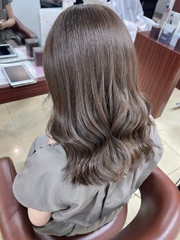 アクティブ 西新井店(Active)の写真/ダメージレスにこだわり、艶と潤いが持続する《Active》のカラーで、最旬スタイルへ◇