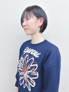 モリオ(morio) ＊耳かけショートボブ前下がりショートボブ丸みショート30代40代