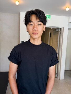 アンフェインド02(UNFEIGNED 02) MEN'S HAIR／刈り上げセンターパート／サーフカール／名古屋