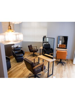 【11月NEW OPEN☆】質の高い薬剤を使用し、髪に優しい◎骨格に合わせて、メンズもレディースも似合わせ！